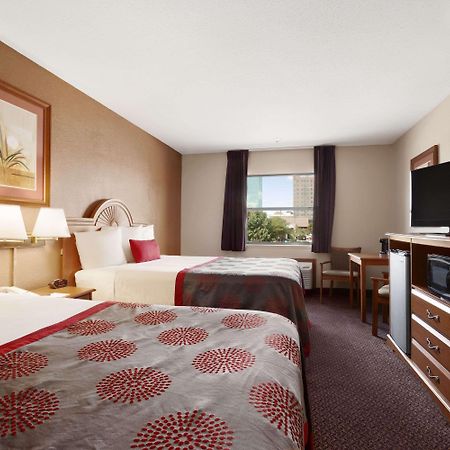 Ramada By Wyndham سيوكس سيتي المظهر الخارجي الصورة