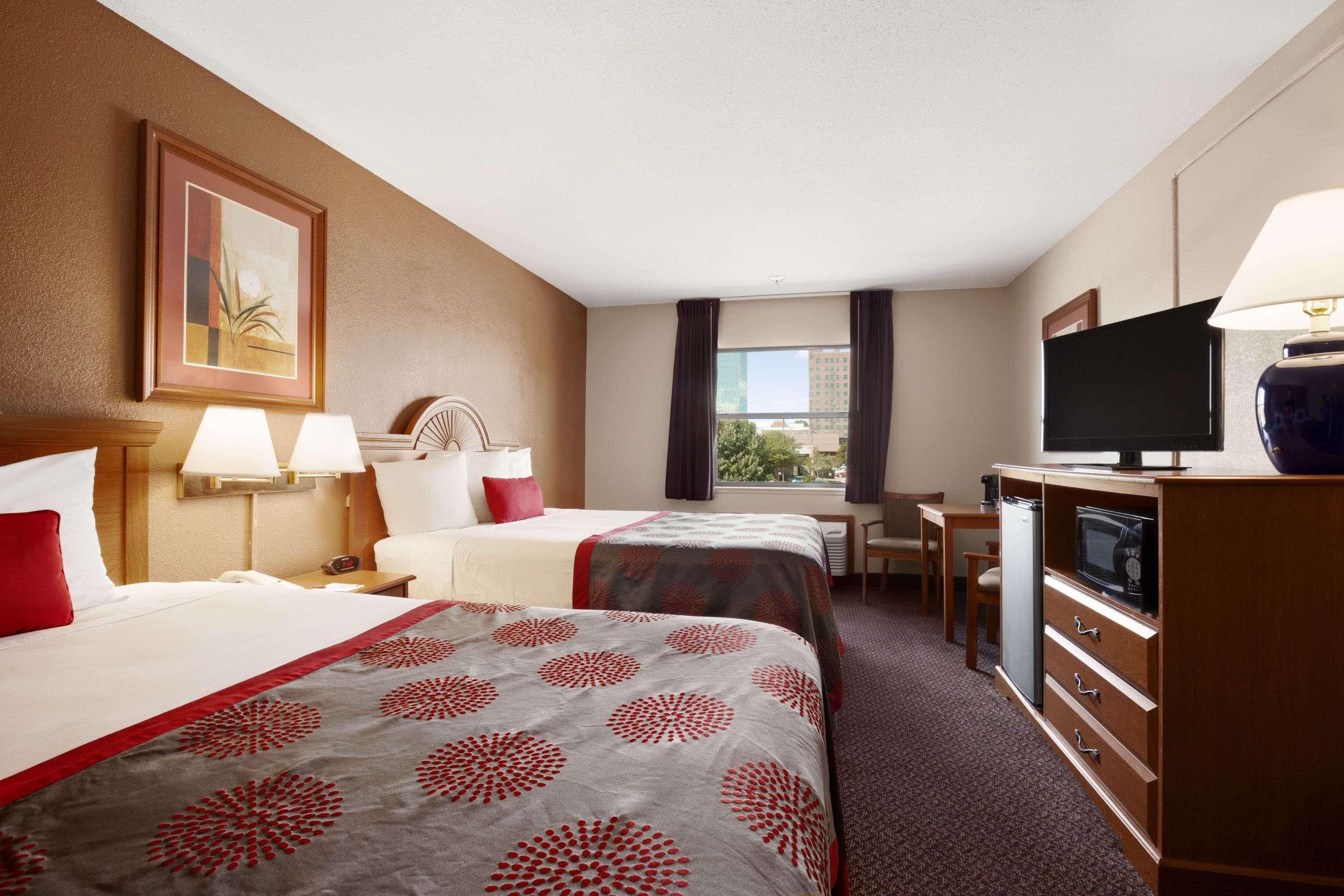 Ramada By Wyndham سيوكس سيتي المظهر الخارجي الصورة